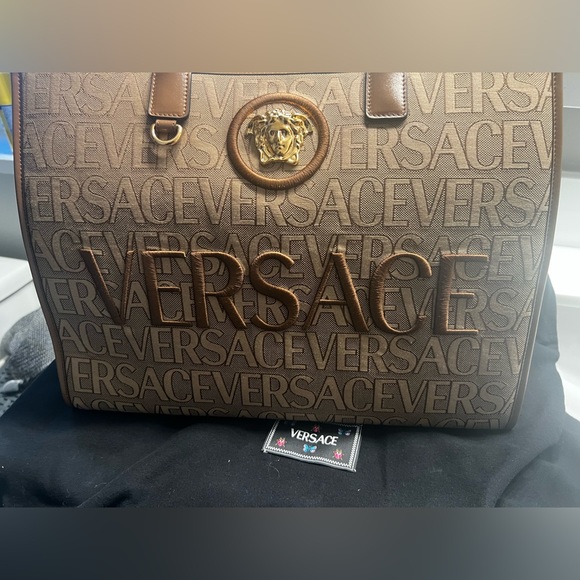 Versace tote bag
large Versace Allover-jacquard tote bag - Picture 3 of 9